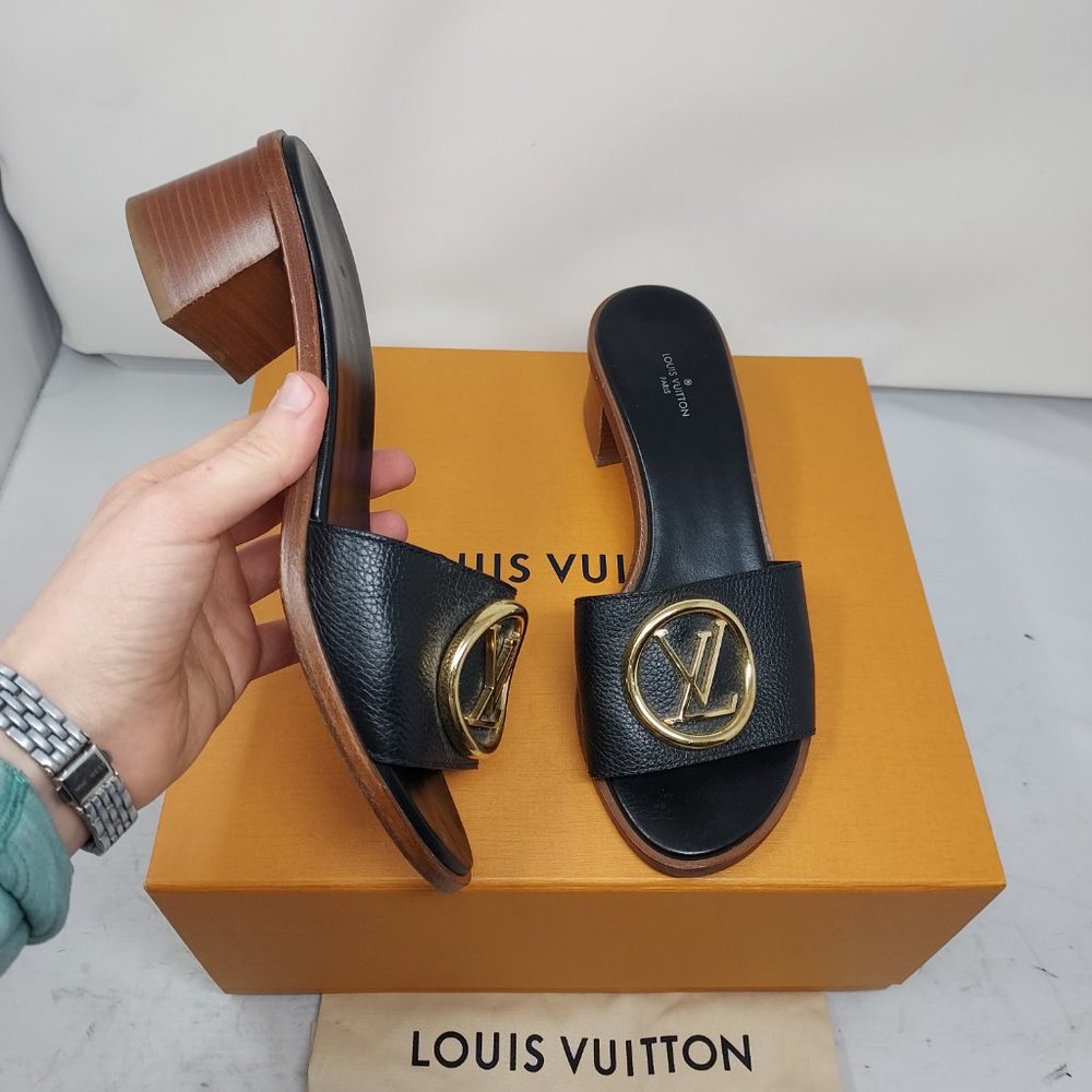 LV LOCK IT SANDALS IN BLACK EMBOSSED CALFSKIN main image 1